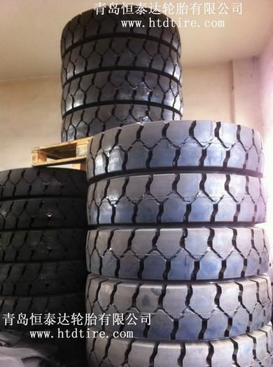 青岛市5吨叉车轮胎825-15实心轮胎厂家供应5吨叉车轮胎825-15实心轮胎