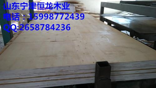供应特价杨木胶合板，异形胶合板价格，质量有保证