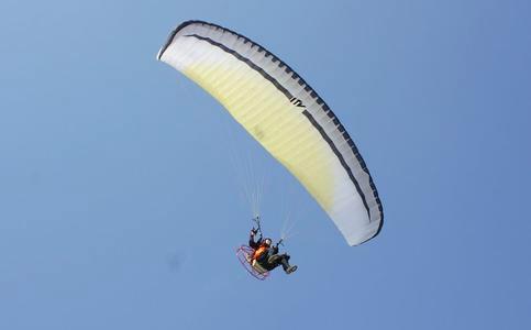 洛阳市滑翔伞培训厂家供应滑翔伞培训，滑翔伞价格，滑翔伞供应商