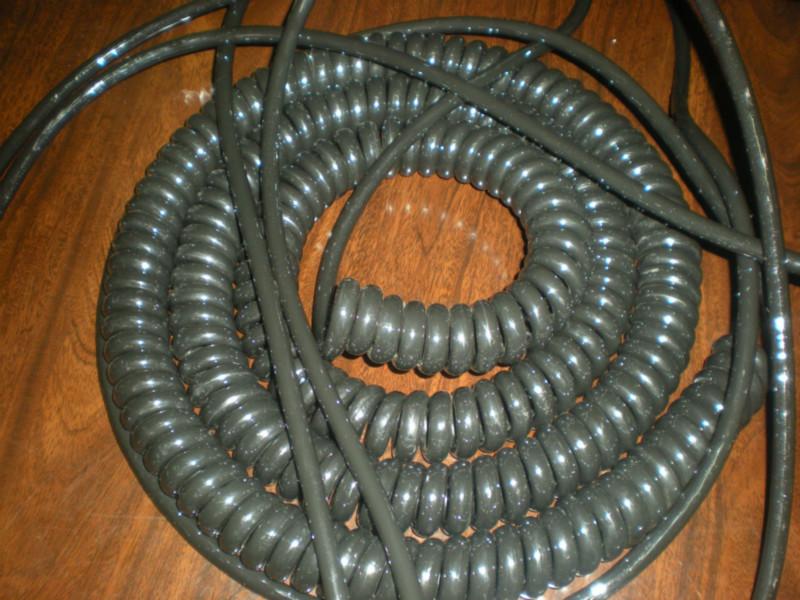 供应哪里有螺旋电缆弹簧线卖10芯1.5平方PU螺旋电缆用在什么地方最实惠