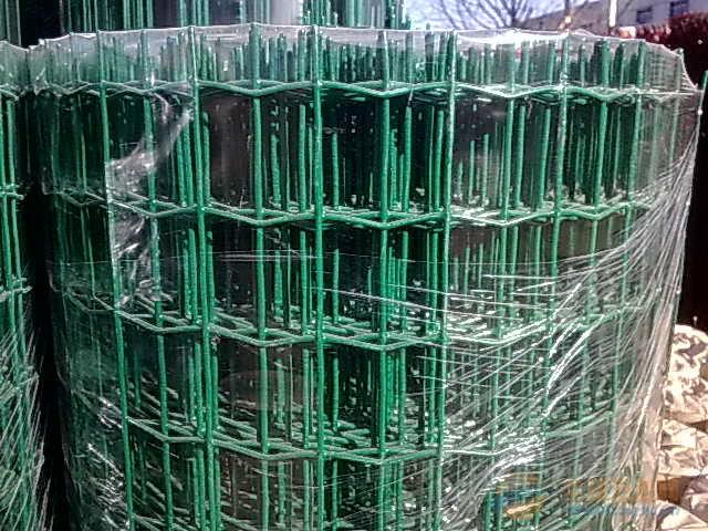 供应荷兰网230丝6孔230米23公斤绿色铁丝网卷网，安平大乐丝网