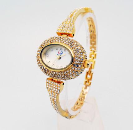 供应新款时尚女式手表来自稳达时手表
