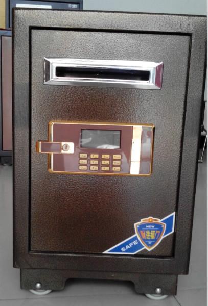 供应投币保险柜单孔投币保险箱电子码郑州投币保险柜价格