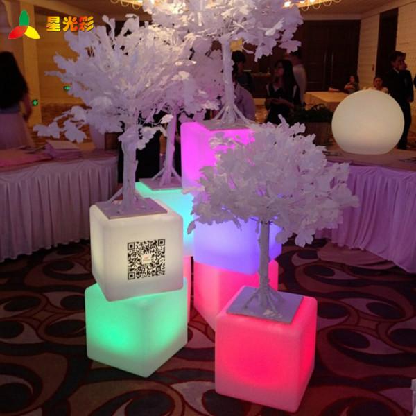 星光彩品牌LED凳子发光立方体供应星光彩品牌LED凳子发光立方体七彩发光家具酒吧家具